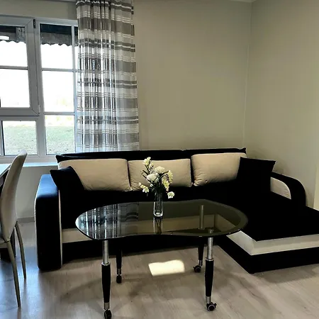 Vahtralehe Majutus Villa